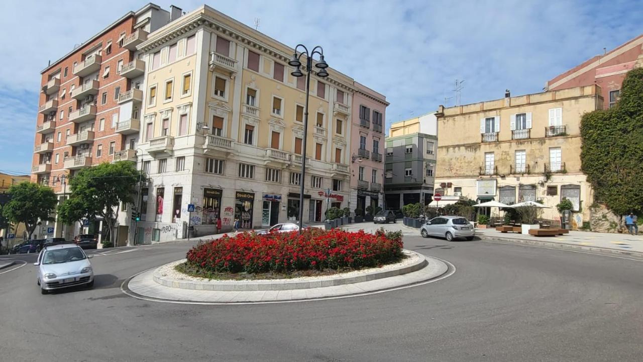 Rooms Best Vacation Ever Cagliari Bagian luar foto