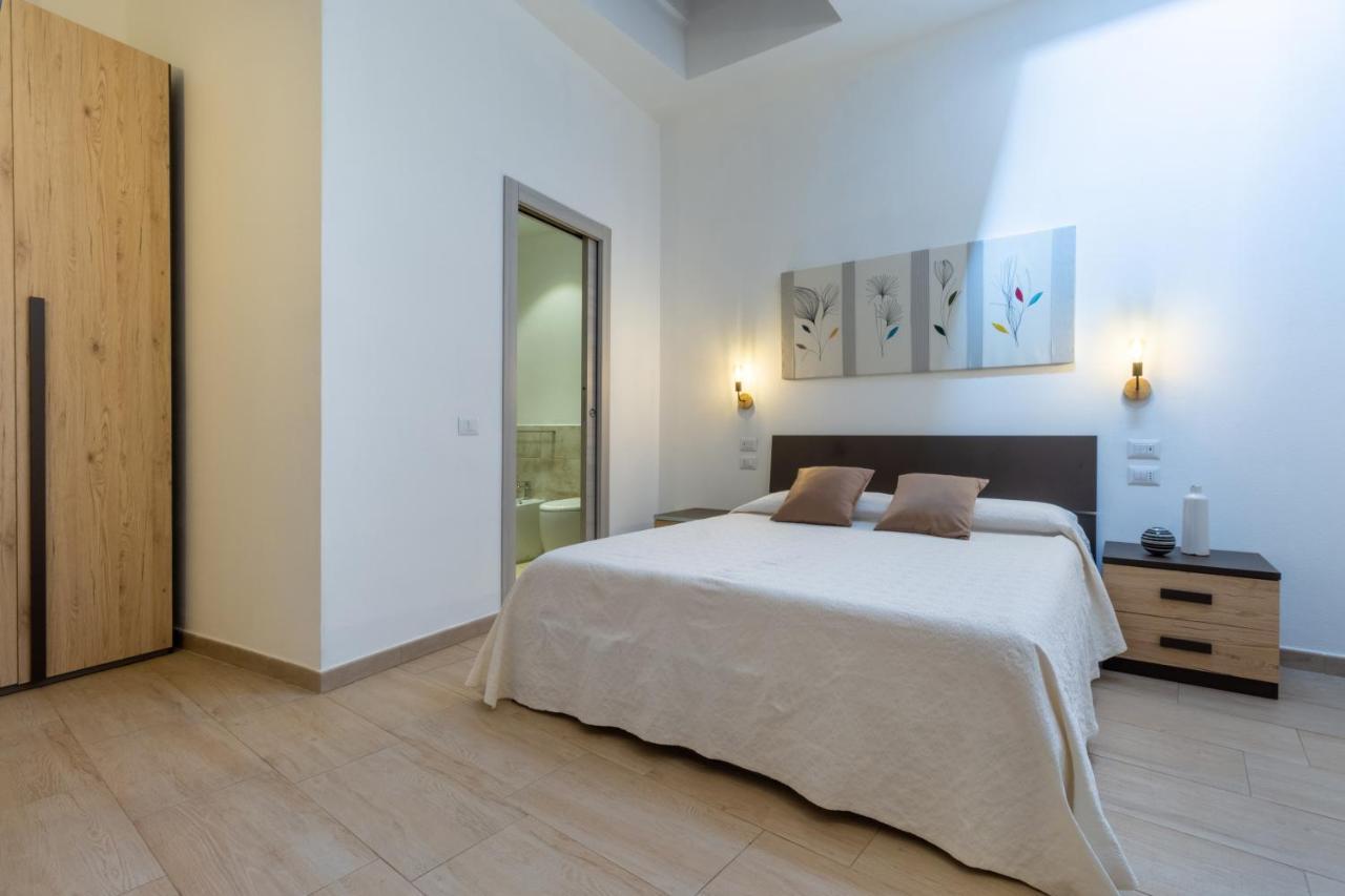 Rooms Best Vacation Ever Cagliari Bagian luar foto