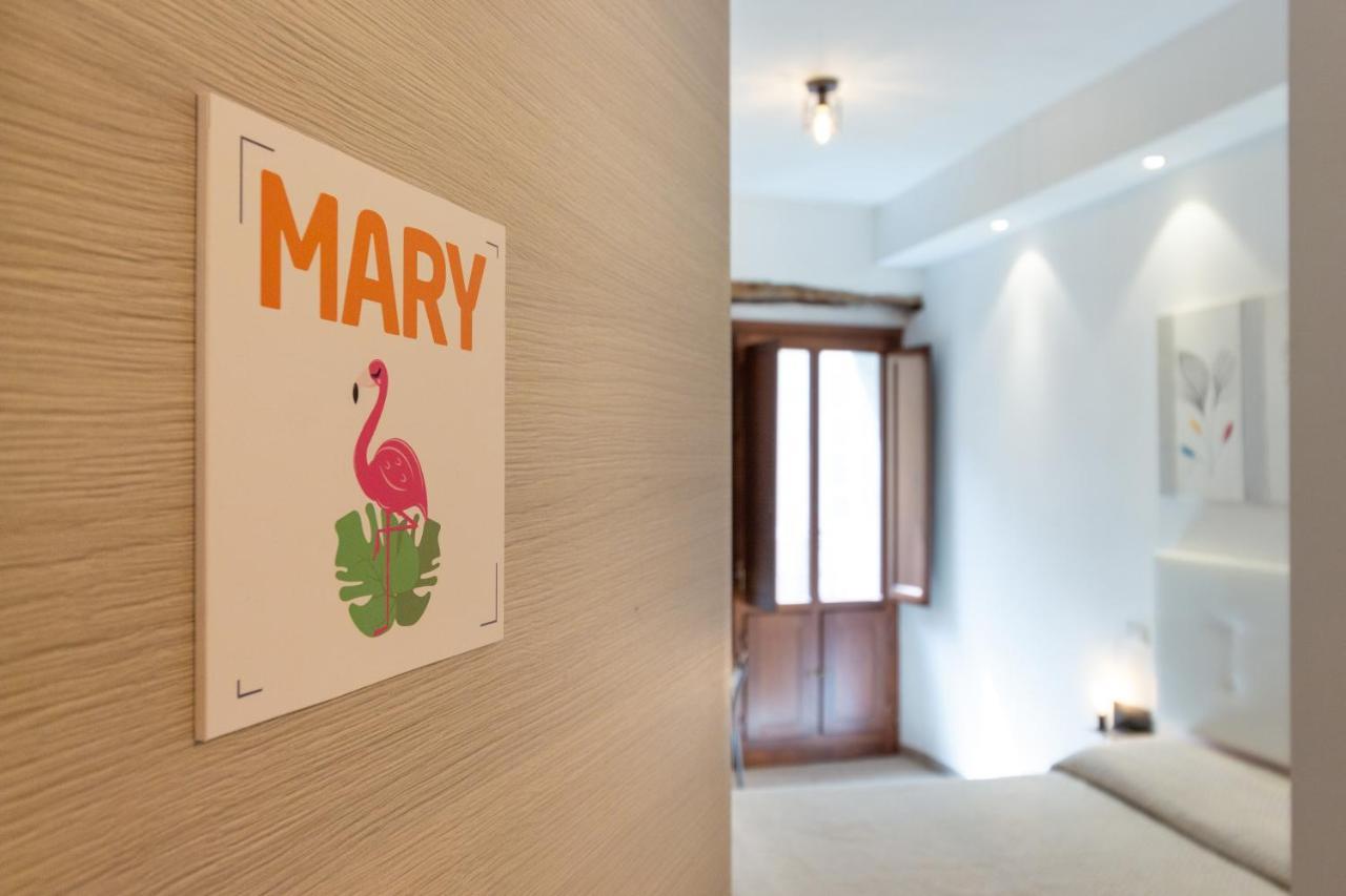 Rooms Best Vacation Ever Cagliari Bagian luar foto
