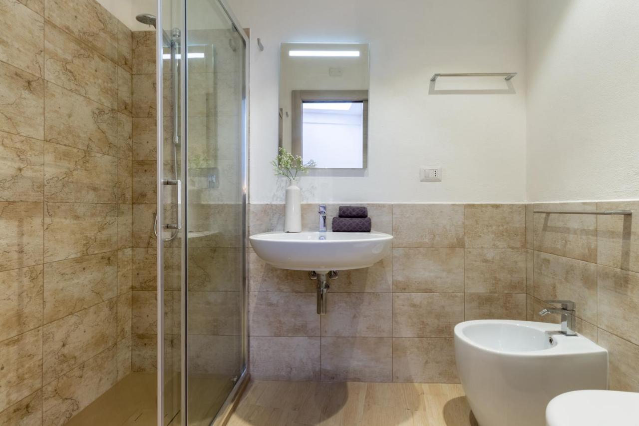 Rooms Best Vacation Ever Cagliari Bagian luar foto